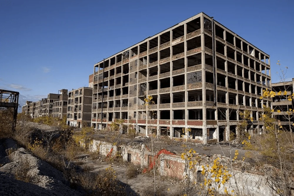 Abandoned Packard plant. Retrieved from Wikipedia